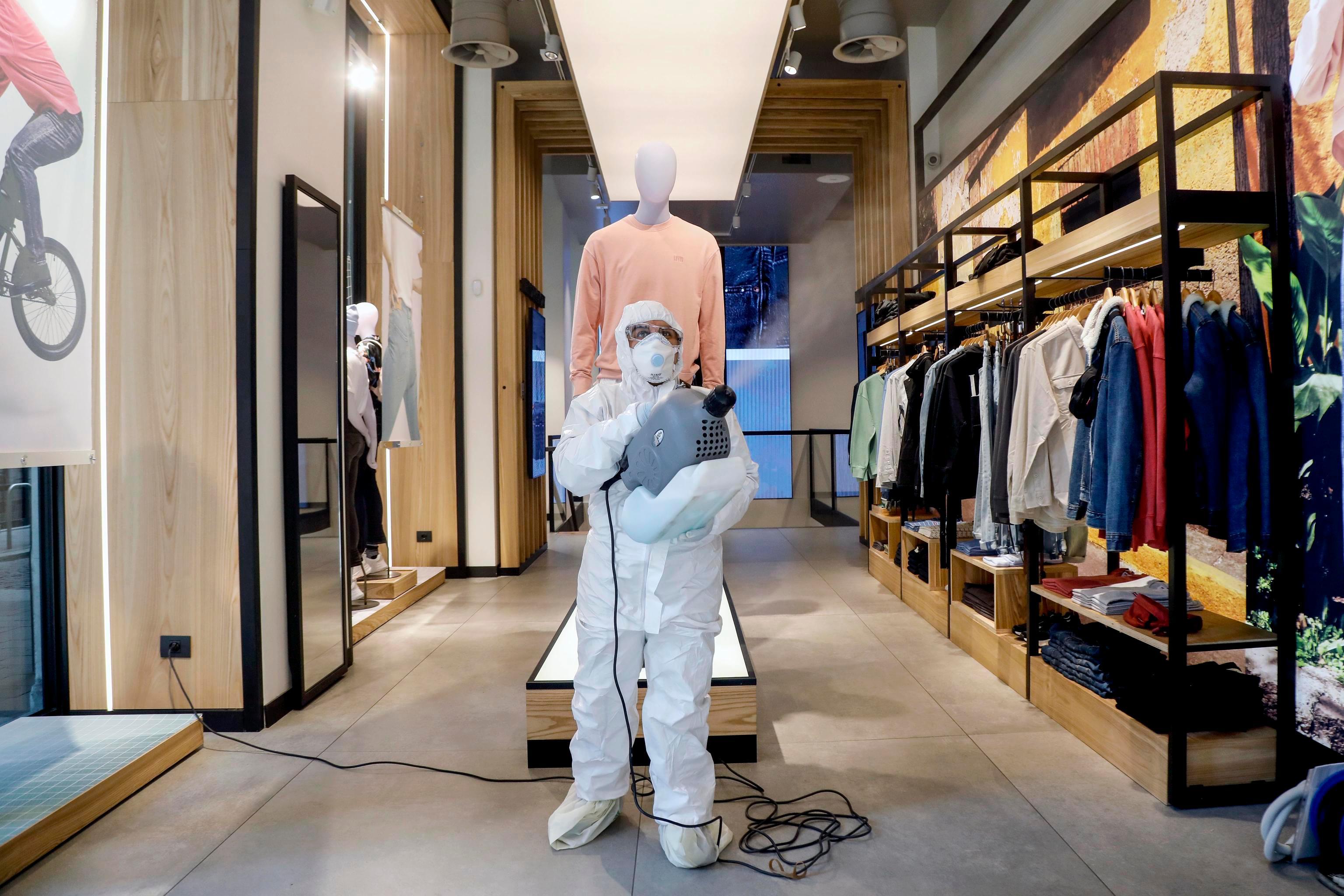 Coronavirus, la Sardegna nella Fase 3: si riapre, spiagge comprese