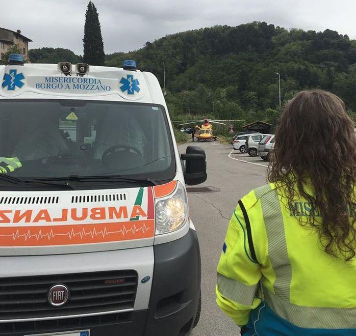 Volo di 2 metri e mezzo dal ciglio Ricoverato a Careggi un 73enne