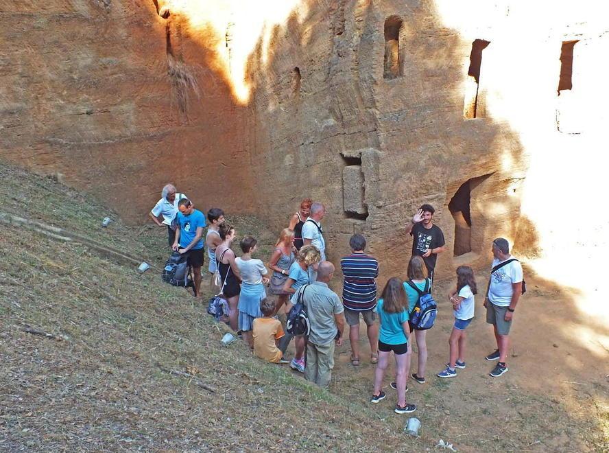 Turismo, aumentano le presenze del 9,31% grazie al boom negli ultimi mesi del 2019 