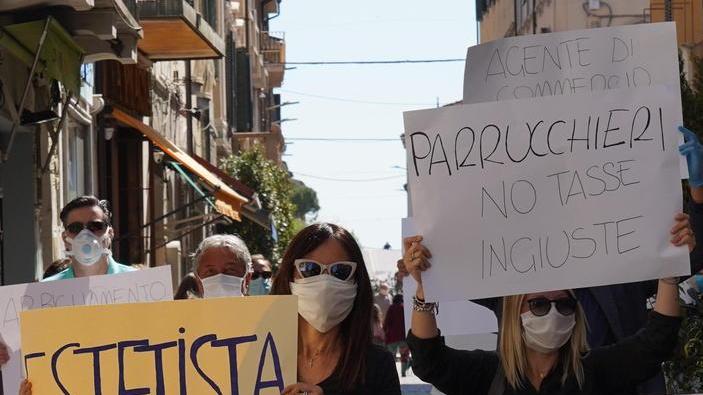 Operatori nell’incertezza sul via alle riaperture