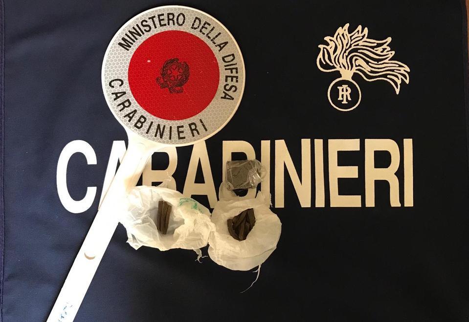 Visto mentre spaccia Giovane gambiano inseguito e arrestato 