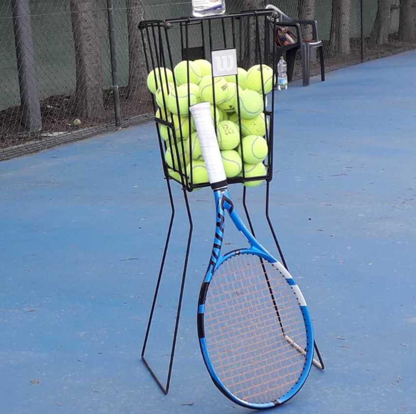 All’Accademia Sassari 1990 si gioca a tennis in totale sicurezza