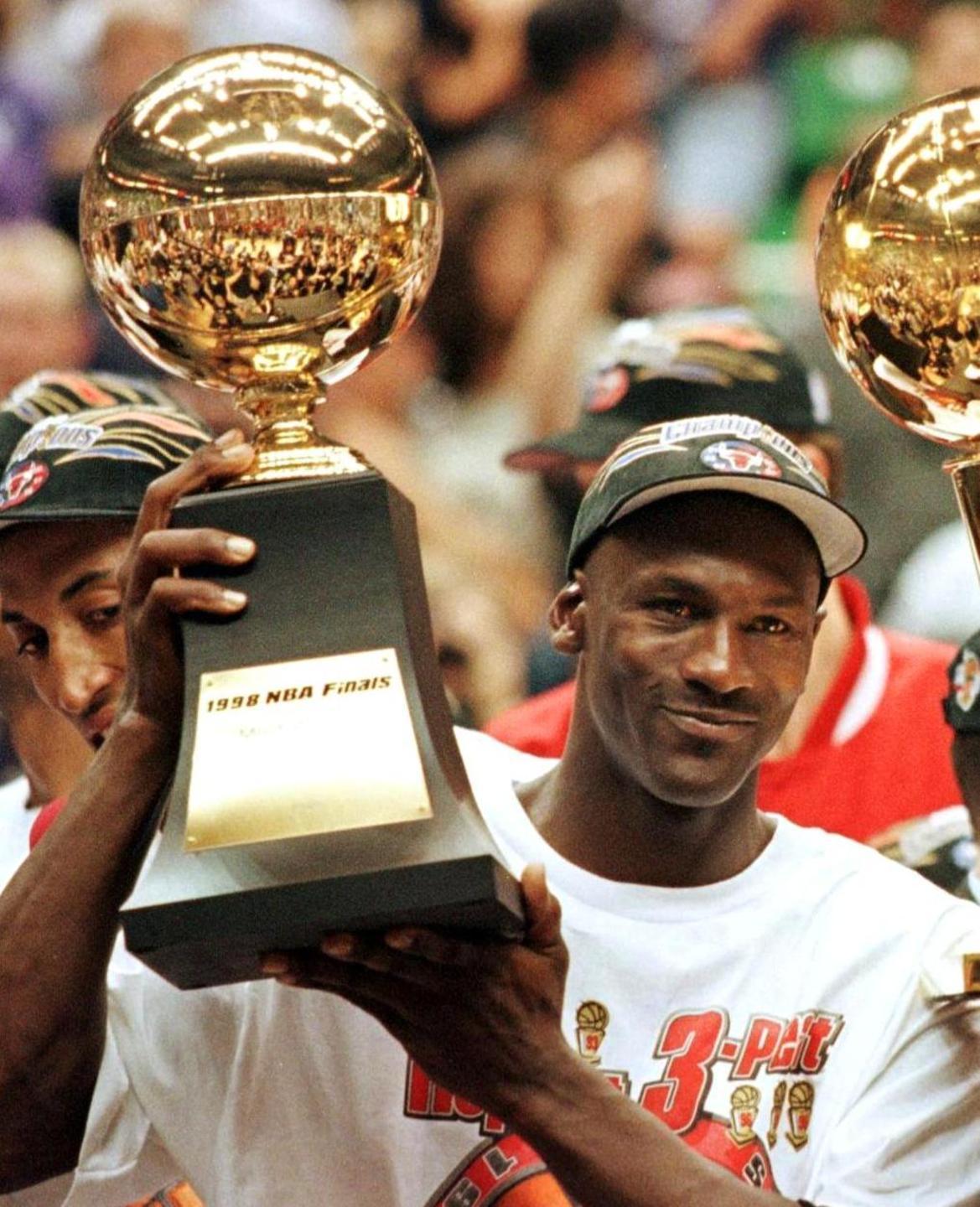 Sneakers di Jordan, asta record 