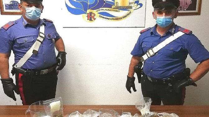 La droga sequestrata al 33enne dai carabinieri