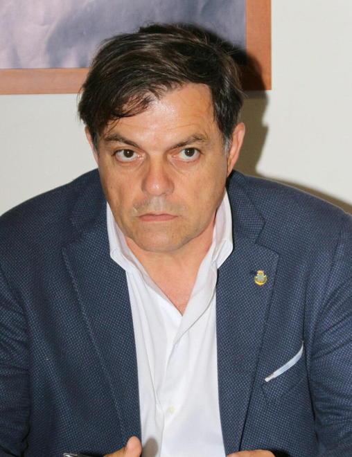 No di Viviani al sindaco «Non torno indietro» 