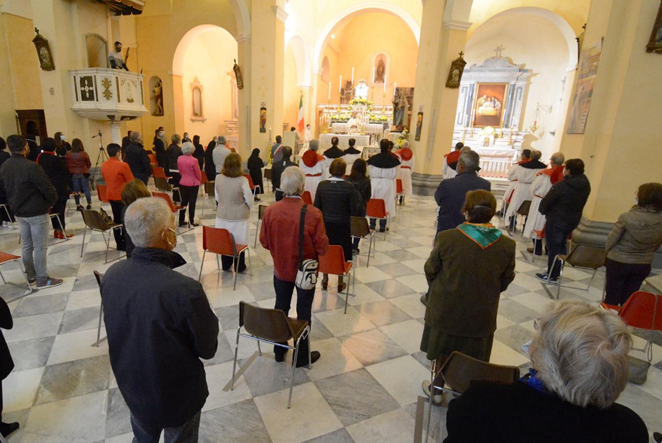 Messa partecipata e commossa 