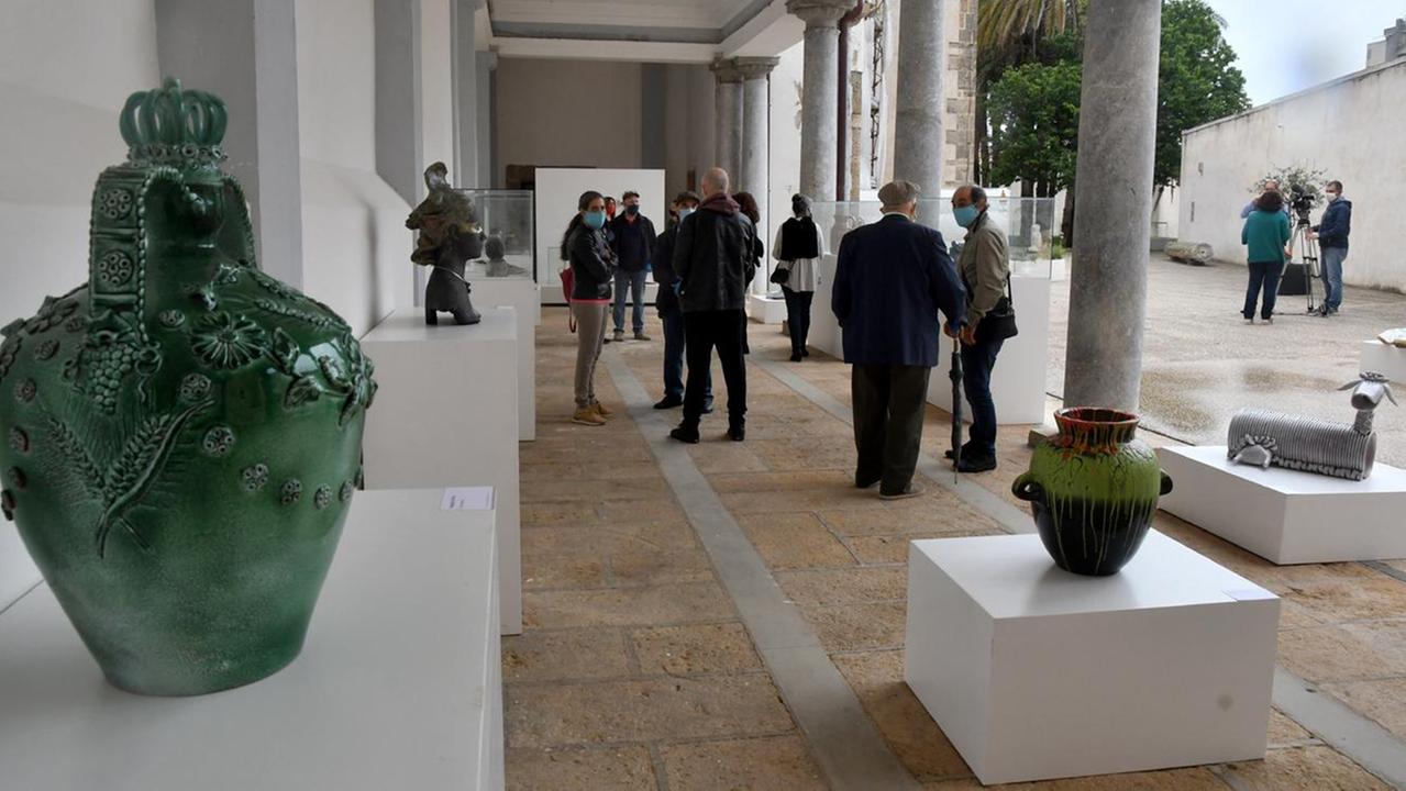 Il ritorno dell’arte: inaugurata la mostra sulla ceramica