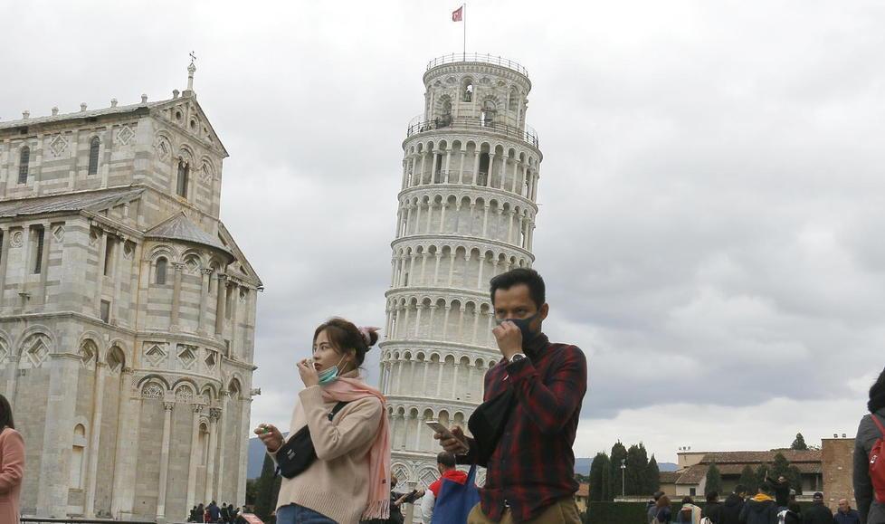 Mascherine sul viso e ingressi contingentati, ma dal 30 maggio riapre la Torre pendente la cui chiusura è diventata un simbolo dell’emergenza in tutto il mondo <TB>foto renzullo-muzzi