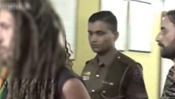 «Aiutatemi a riportare in Italia mio figlio dall’inferno delle prigioni dello Sri Lanka»