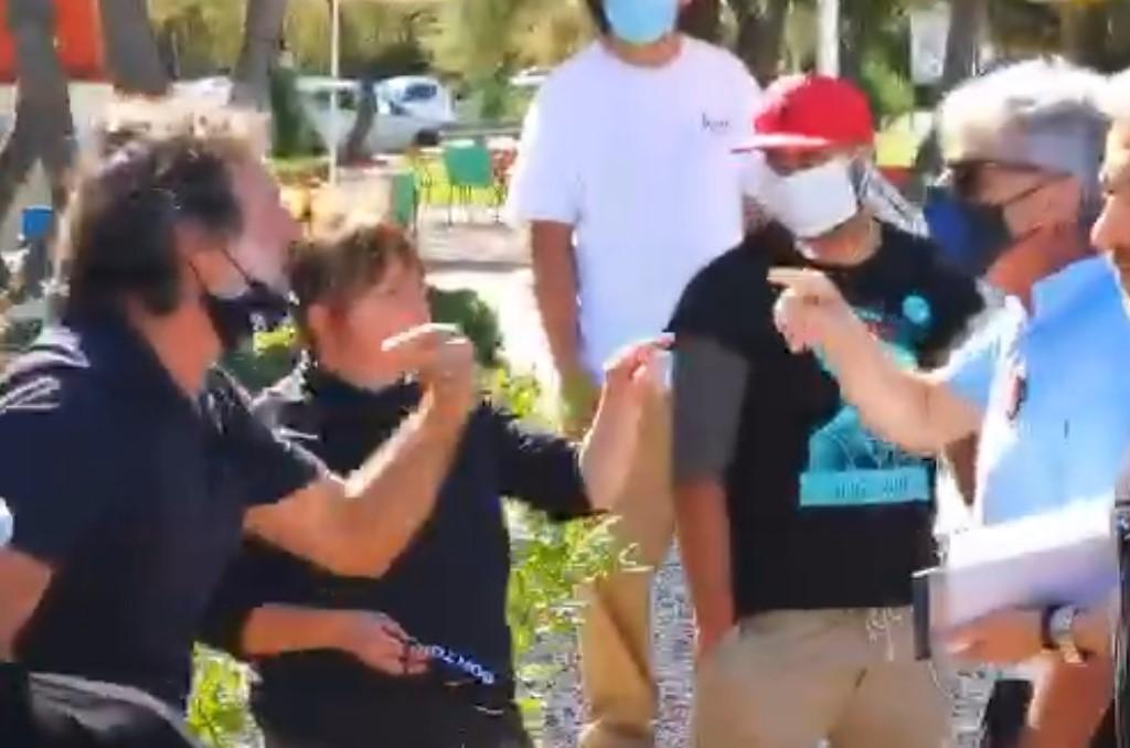Baracchina multata, il titolare inveisce contro i vigili, poi si scusa col sindaco 