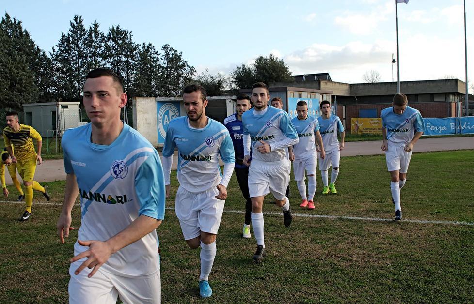 Calcio, campionati finiti. E ora sperano in tre 