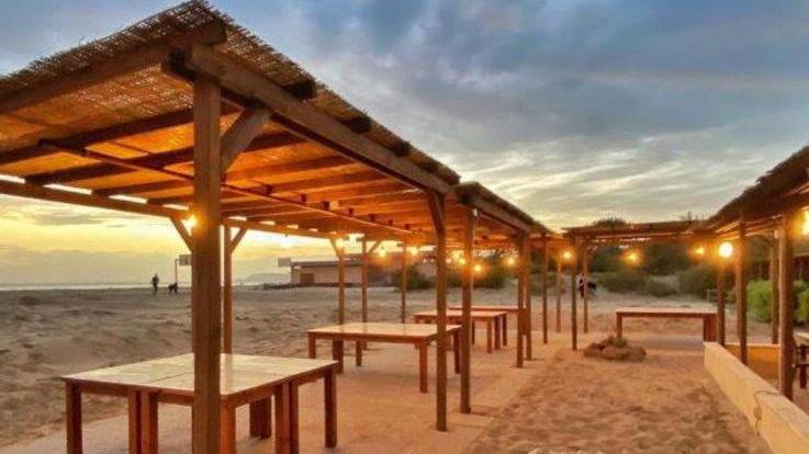 Aperitivo al tramonto e cena Così rinasce la Terrazza a Principina