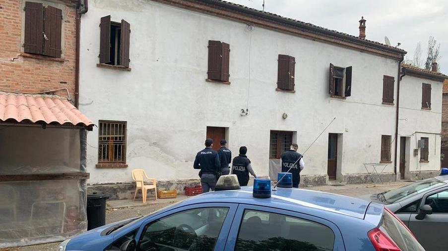 Affitti e cibo irregolari nel circolo privato Chiuso per 30 giorni