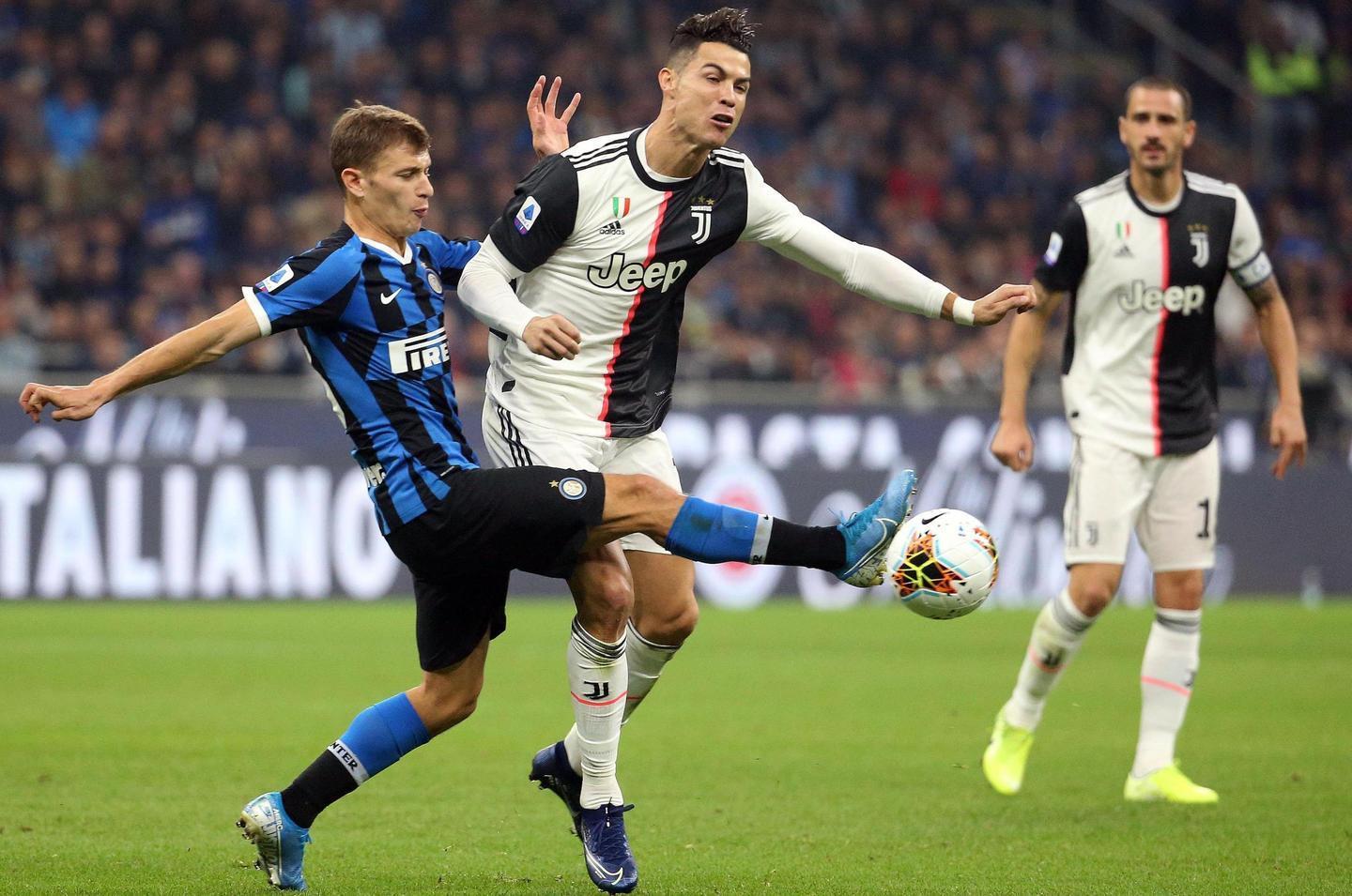 Il pallone torna a rotolare Ieri il via libera della Figc 