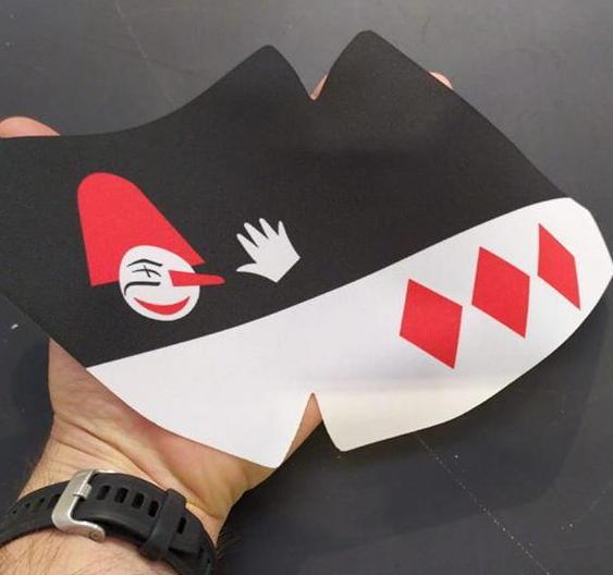 Un prototipo della mascherina di Burlamacco