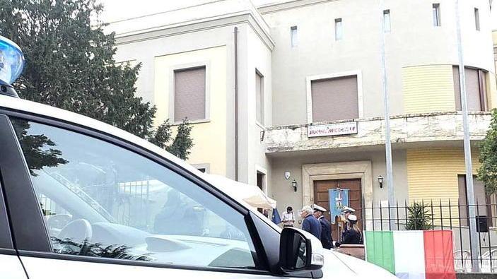 «Voglio fidarmi, ma in caso di assembramenti chiudo»