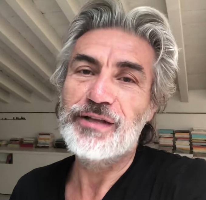 Ligabue: «Tranquilli, non vi lascerò soli» 
