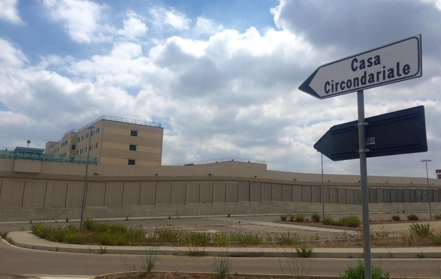 Topi alla mensa, scatta la derattizzazione 