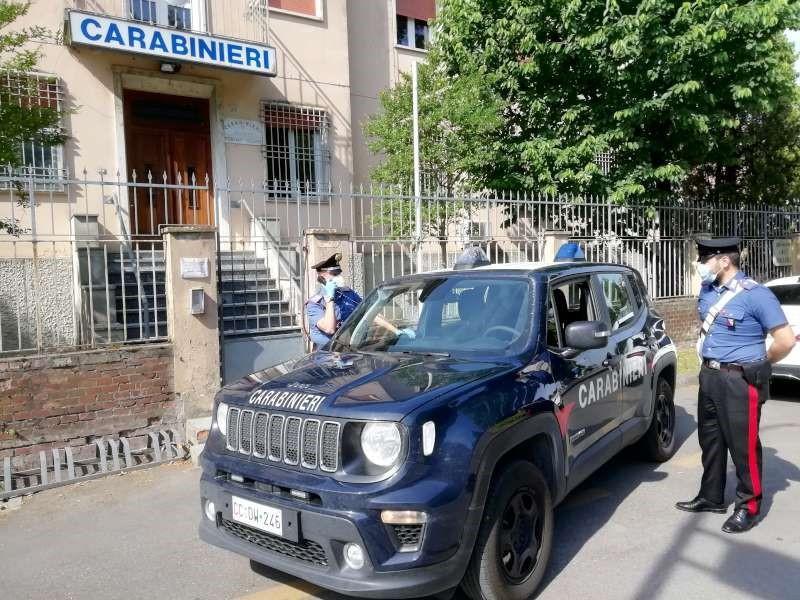 I carabinieri hanno denunciato i quattro truffatori