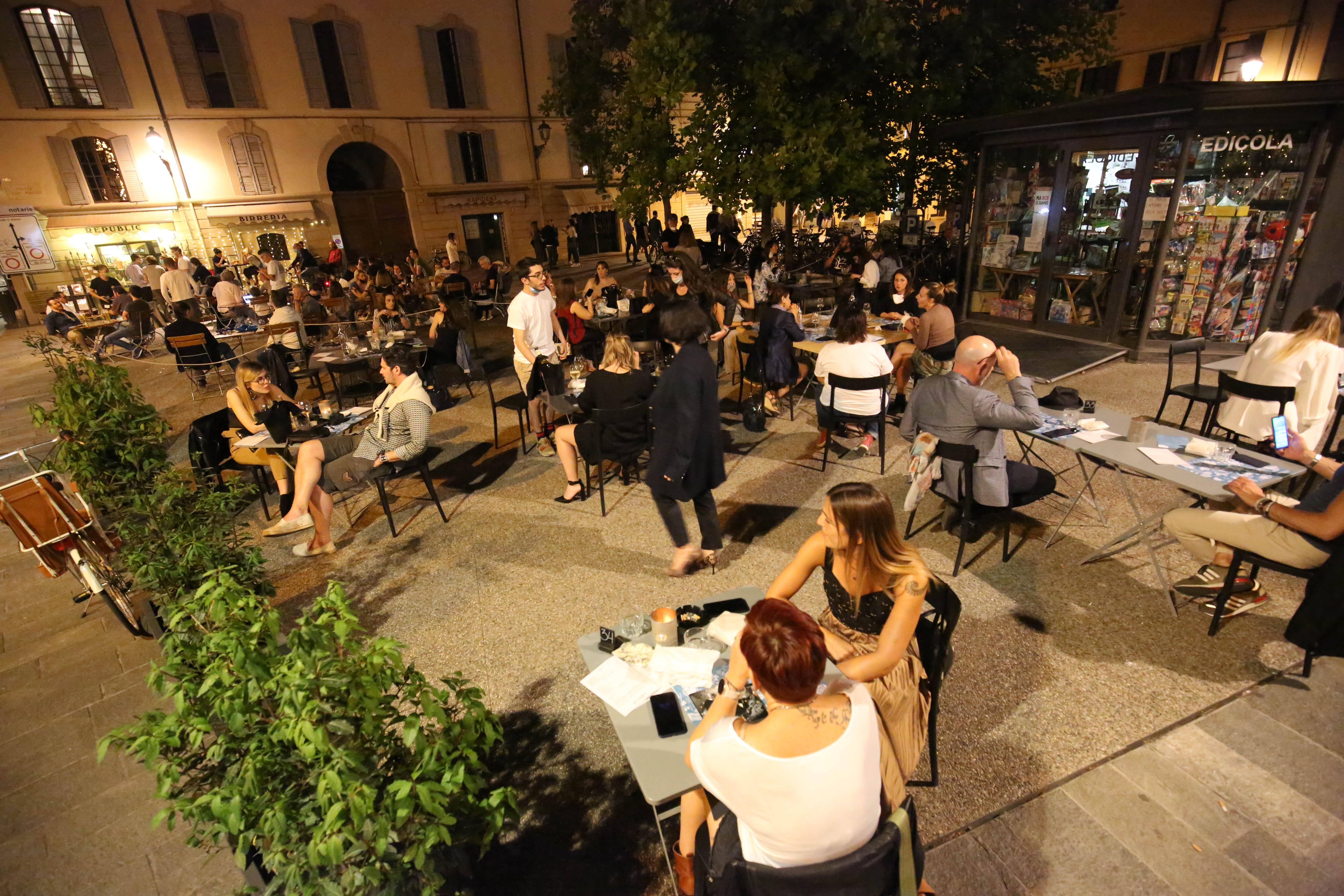 In centro a Reggio Emilia torna la movida