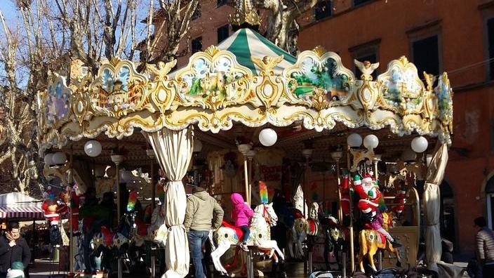 Riparte la giostra storica con biglietti dimezzati