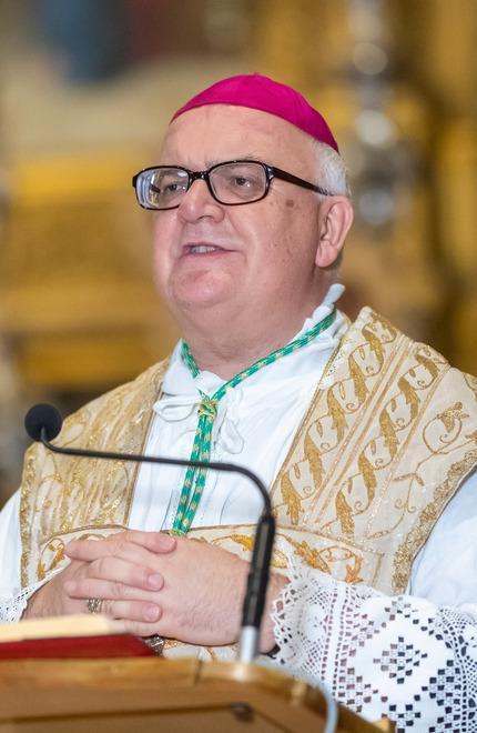 Per l’arcivescovo Perego prima domenica con fedeli alla basilica della Corba 