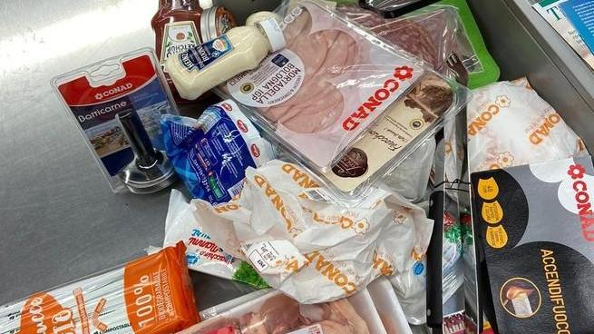 Giornali al supermercato Il sindacato edicolanti disapprova l’iniziativa