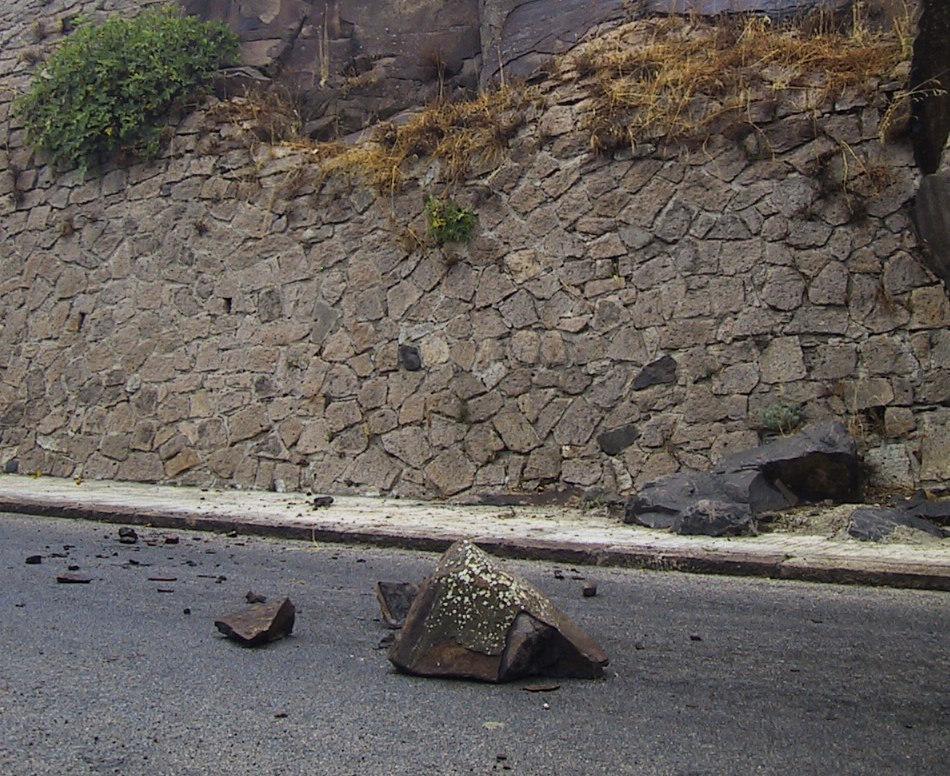 Osilo, interventi sui muraglioni pericolanti 