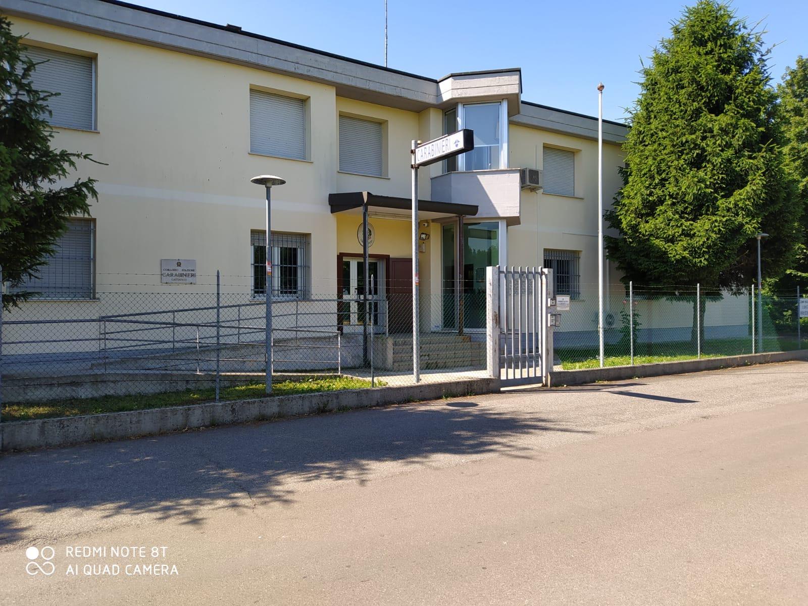 Si cala i pantaloni davanti a una ragazzina, denunciato un agricoltore di 44 anni