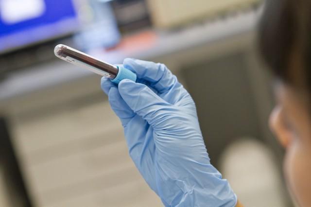 Coronavirus. L'Emilia-Romagna valuterà i guariti per produrre plasma. Un protocollo per fare uno studio di fattibilità 