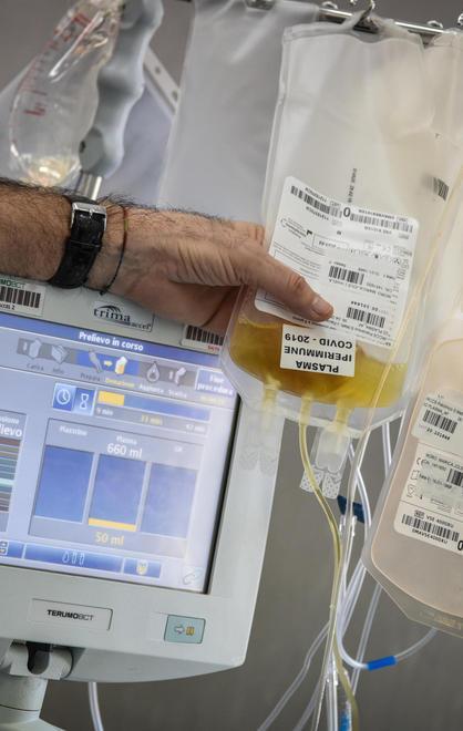 Emilia Romagna. Lo scontro sul plasma Donini: «Se funziona sarò il primo a donare Svolta sui tamponi» 