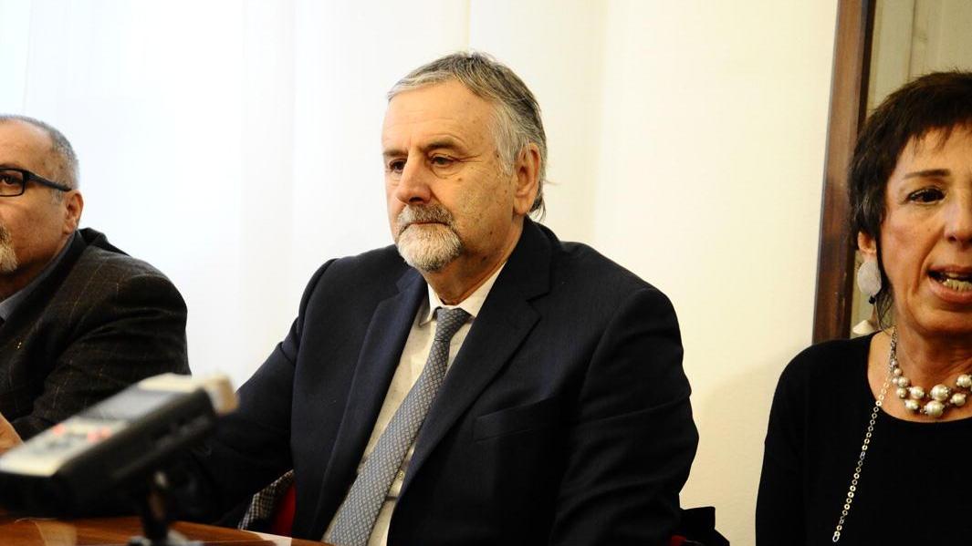 L’assessore regionale alla Casa, Vincenzo Ceccarelli