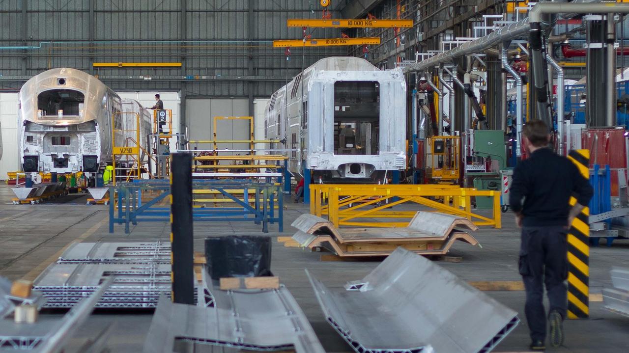 Operai specializzati: li cercano Hitachi e lo Yard di Avenza
