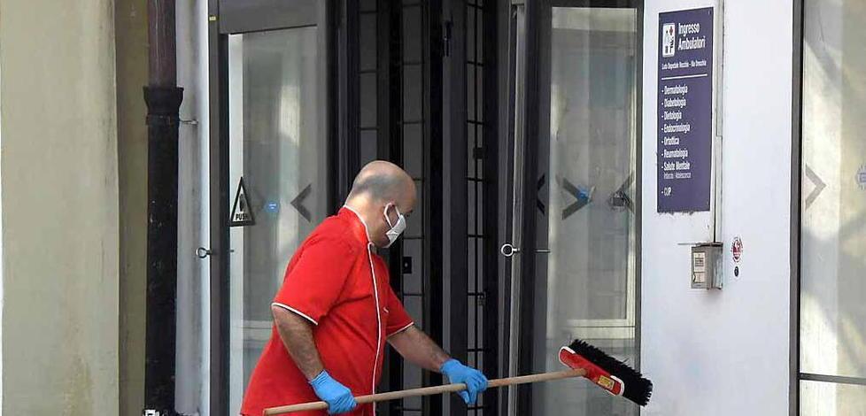 Rivoluzione in vista: «Tutti i casi Covid al vecchio ospedale di Massa» 