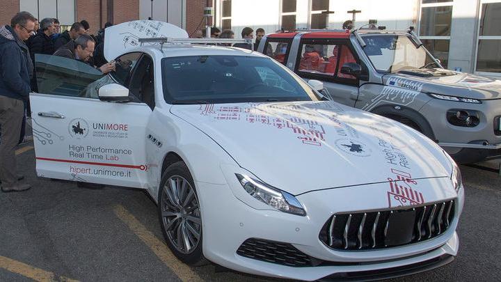 Nasce a Modena l’auto del futuro Trasporta i malati senza l’autista