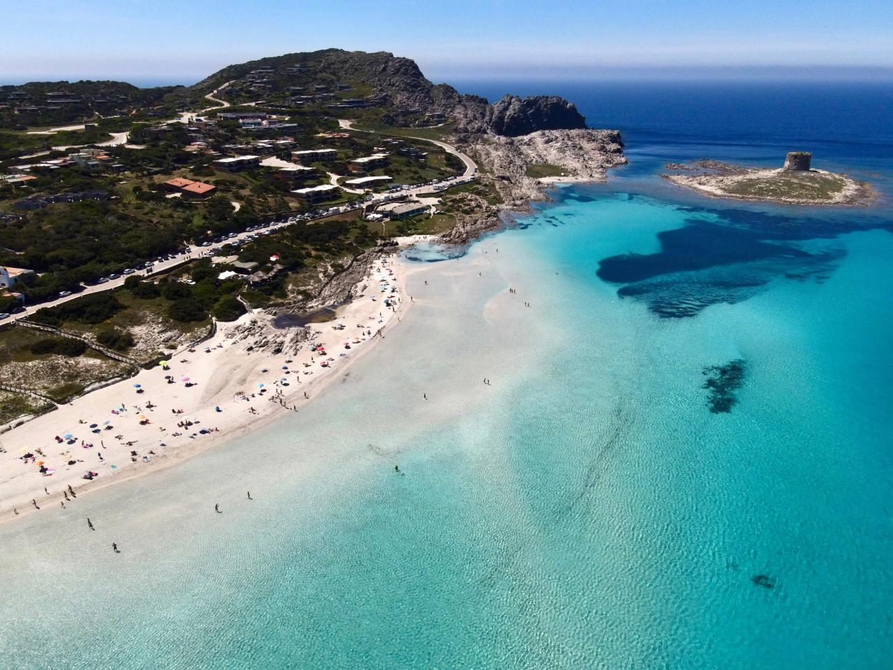 Stintino, dal 1° luglio numero chiuso alla Pelosa: 1500 persone e 3,50 euro di ticket