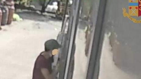 Tradito dal cappellino l’auto del furto al Mulino