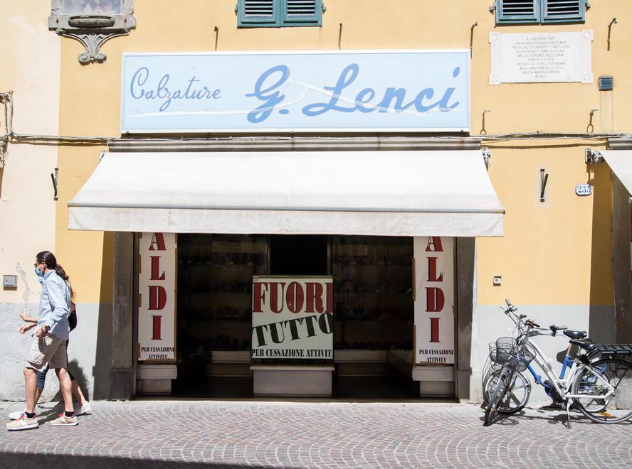 Lenci chiude i battenti dopo 108 anni «La città è cambiata e con lei la clientela» 