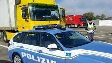 Camionista viaggiava con tachigrafo truccato Stangato da Polstrada