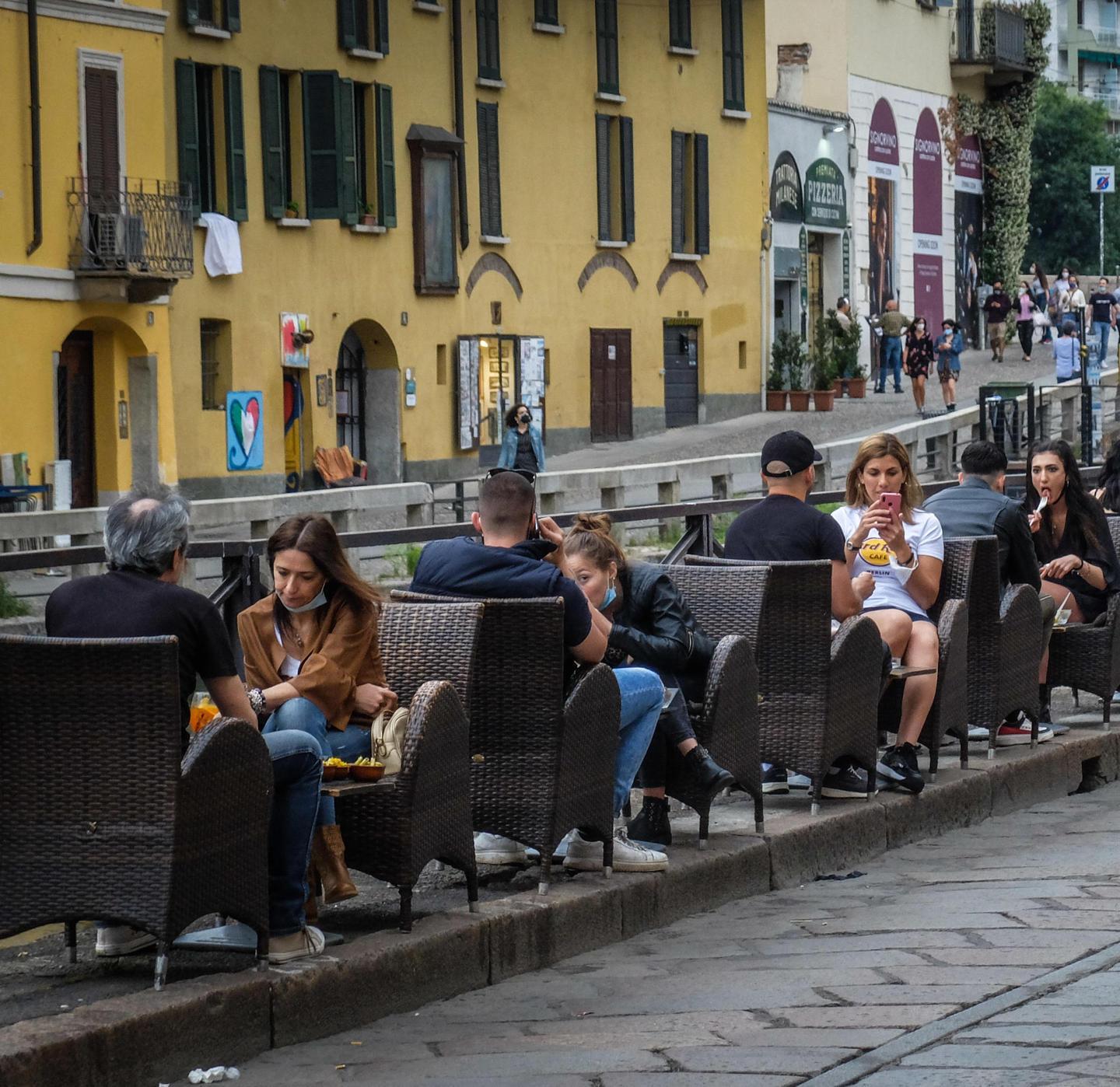 Nuova bufera sugli assistenti civici 