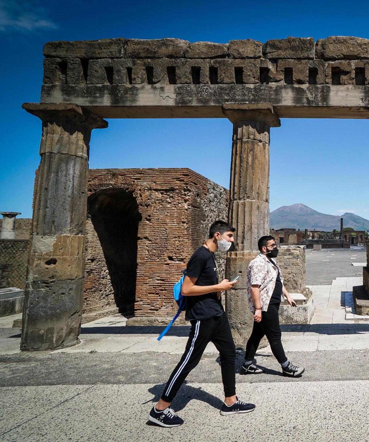 [EMPTYTAG]I viaggi tra le Regioni Si decide solo a giugno 