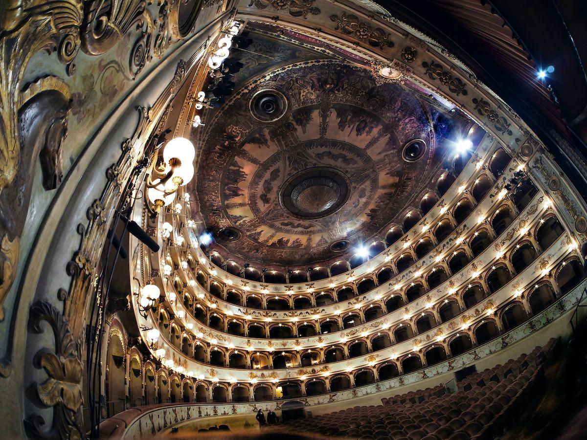Il Teatro Comunale Abbado di Ferrara