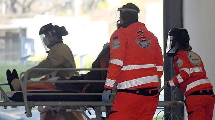 Un solo caso positivo di Covid-19 e nessun decesso a Massa-Carrara