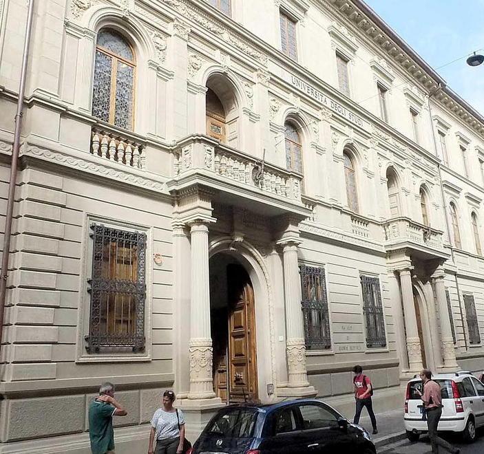 Gli universitari in piazza «Le tasse sono da annullare» 