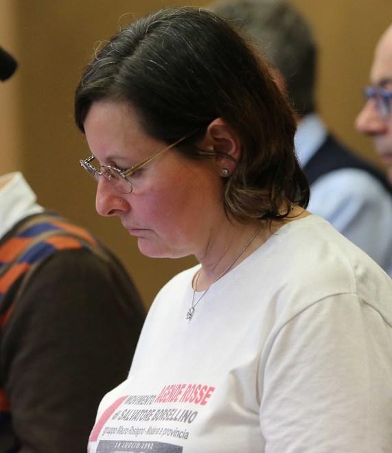 I ragazzi delle quinte dicono “no alla mafia” assieme alla Natali