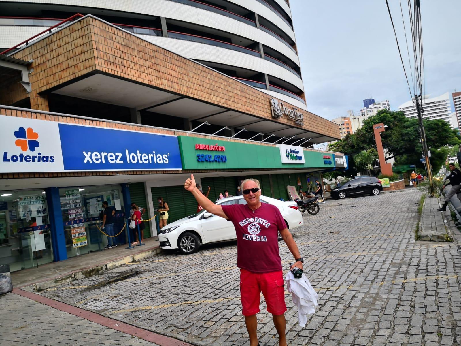 Da Monzone di Pavullo al mare di Fortaleza Ivano fa gli straordinari sugli aerei 