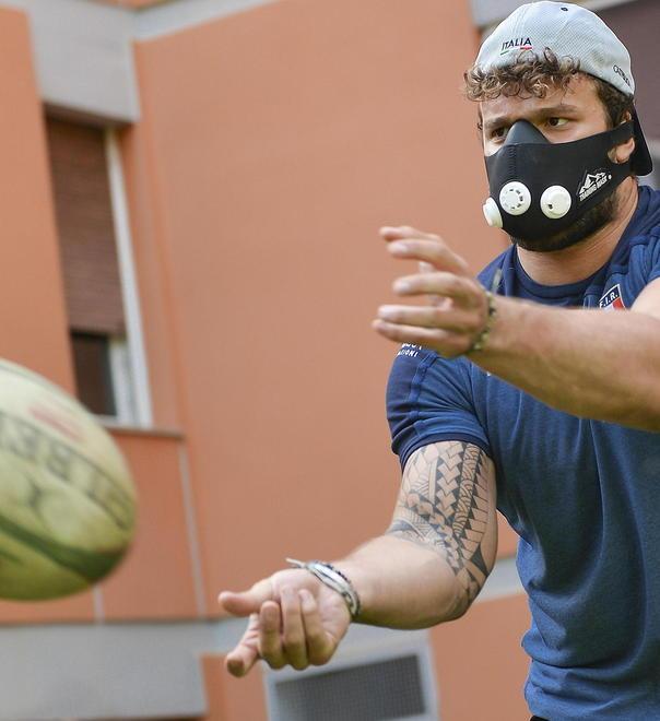 Meno mischie e raggruppamenti Il rugby prova a placcare il virus