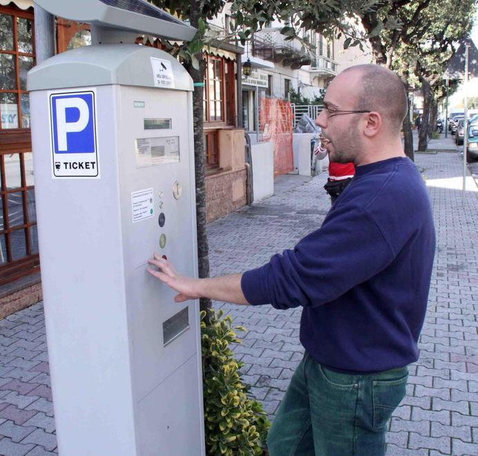 Cambia di nuovo il piano per i parcheggi a Camaiore 