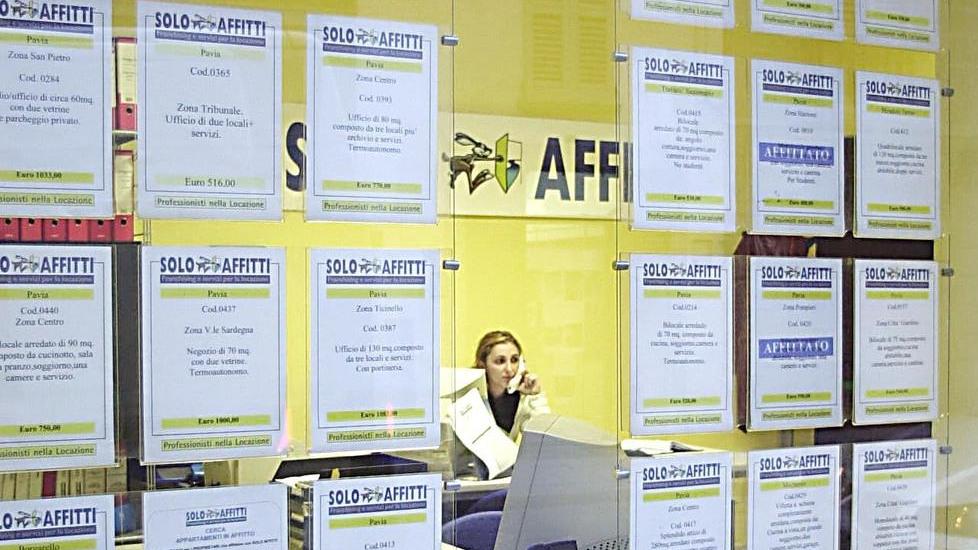 Spinta a ridurre gli affitti con contributi e un bonus
