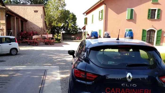 Precipita da una scala mentre sistema assi Operaio ricoverato